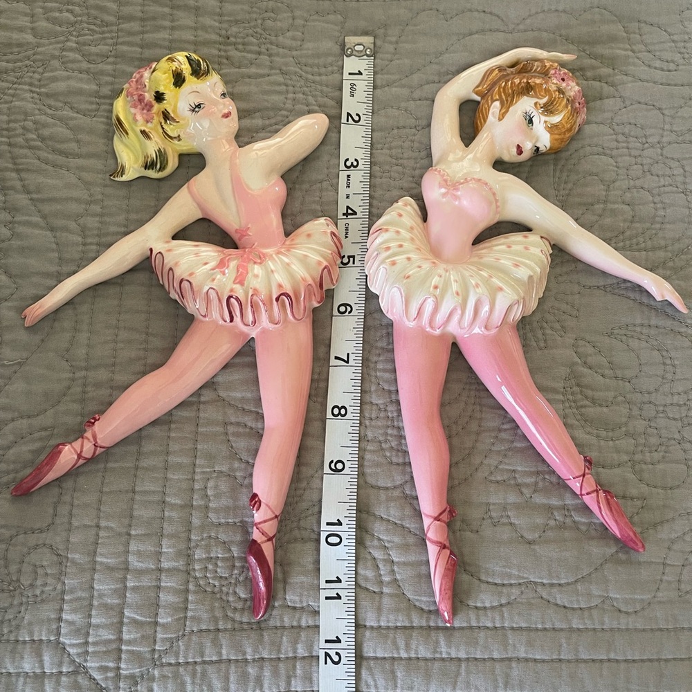 Vintage Pair of Lefton Ceramic Wall Hanging Ballerinas - Picture 9 of 9